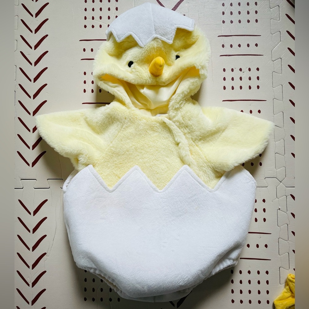 Pottery Barn Kids Yellow Chick Costume - Picture 4 of 8
